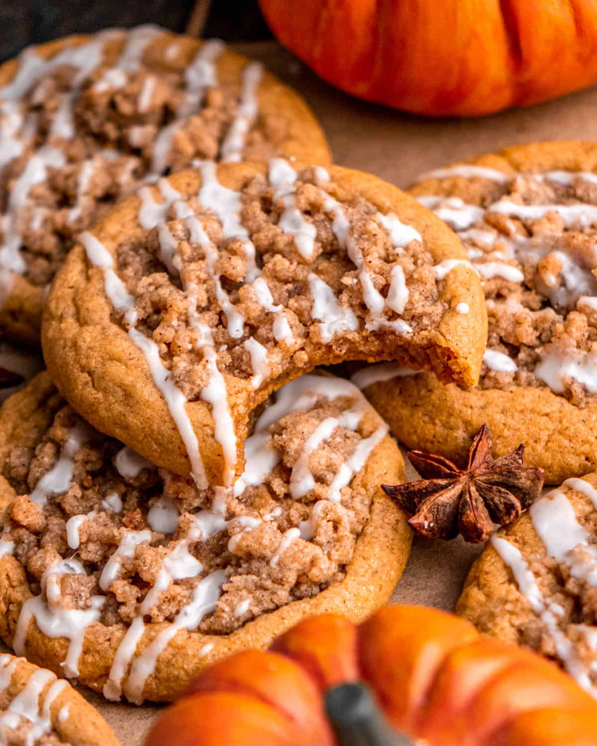 Pumpkin Coffee Cake Cookies with Crunchy Brown Sugar Streusel