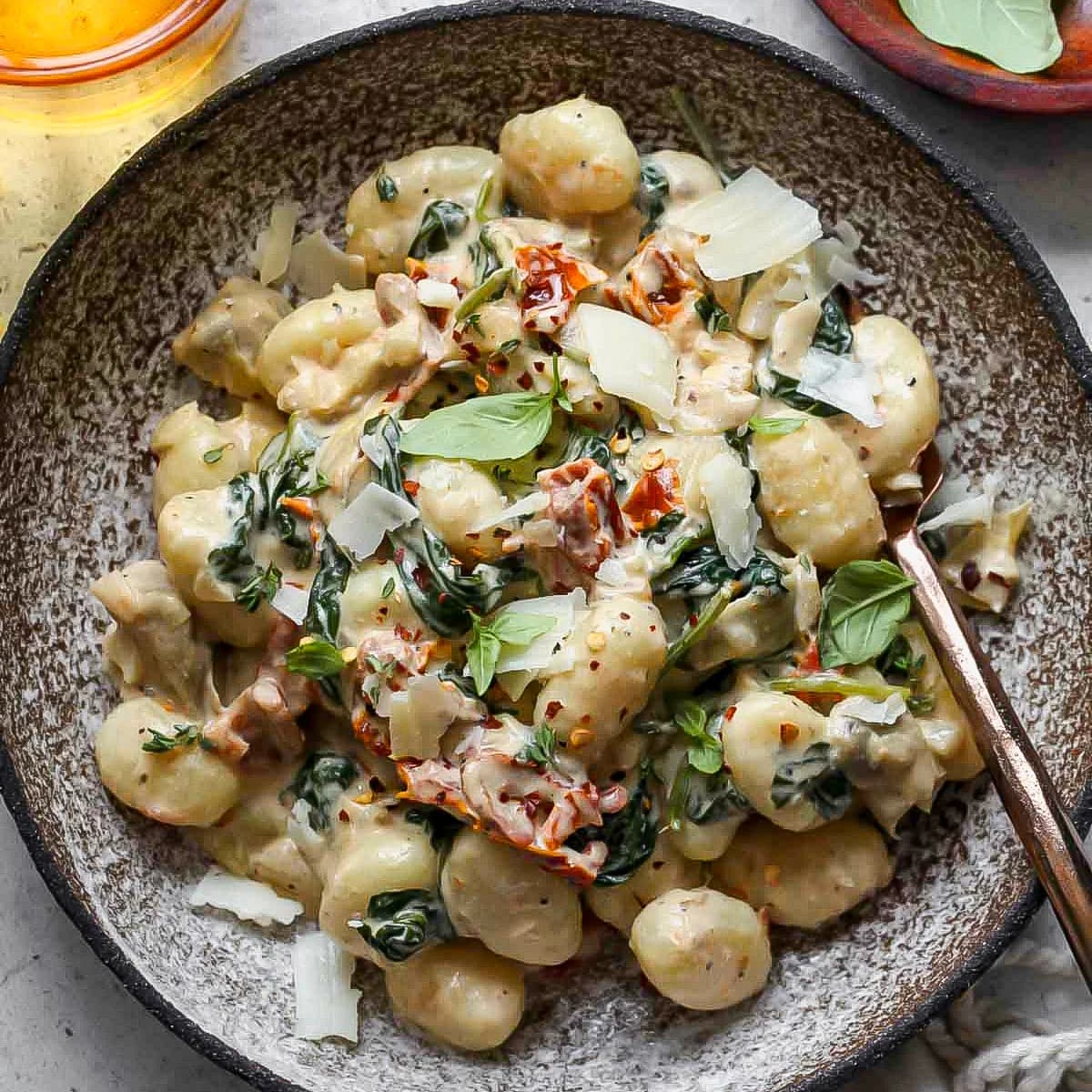 Creamy Tomato Gnocchi with Burrata: A 30-Minute Make-Ahead Dinner