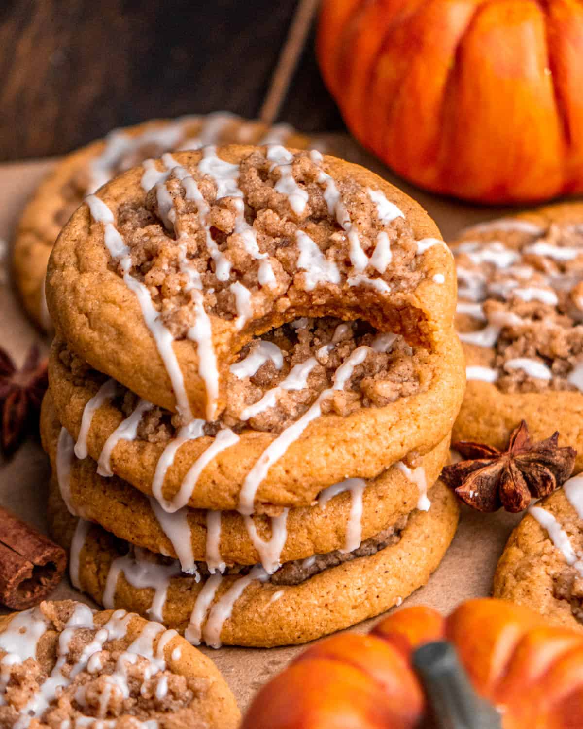 Pumpkin Coffee Cake Cookies with Crunchy Brown Sugar Streusel