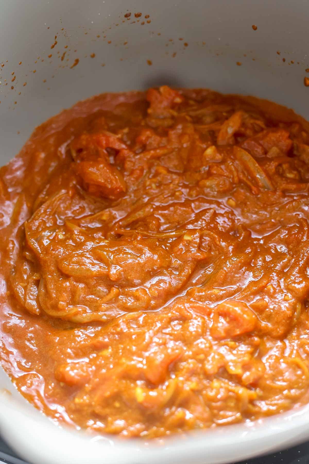Vegan Chickpea Curry With Creamy Coconut Tomato Sauce