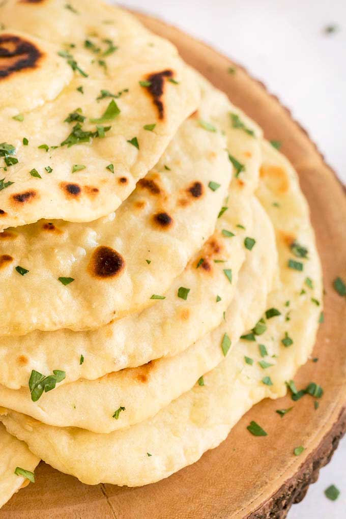 Easy No-Yeast Skillet Flatbread with Golden Crisp Edges