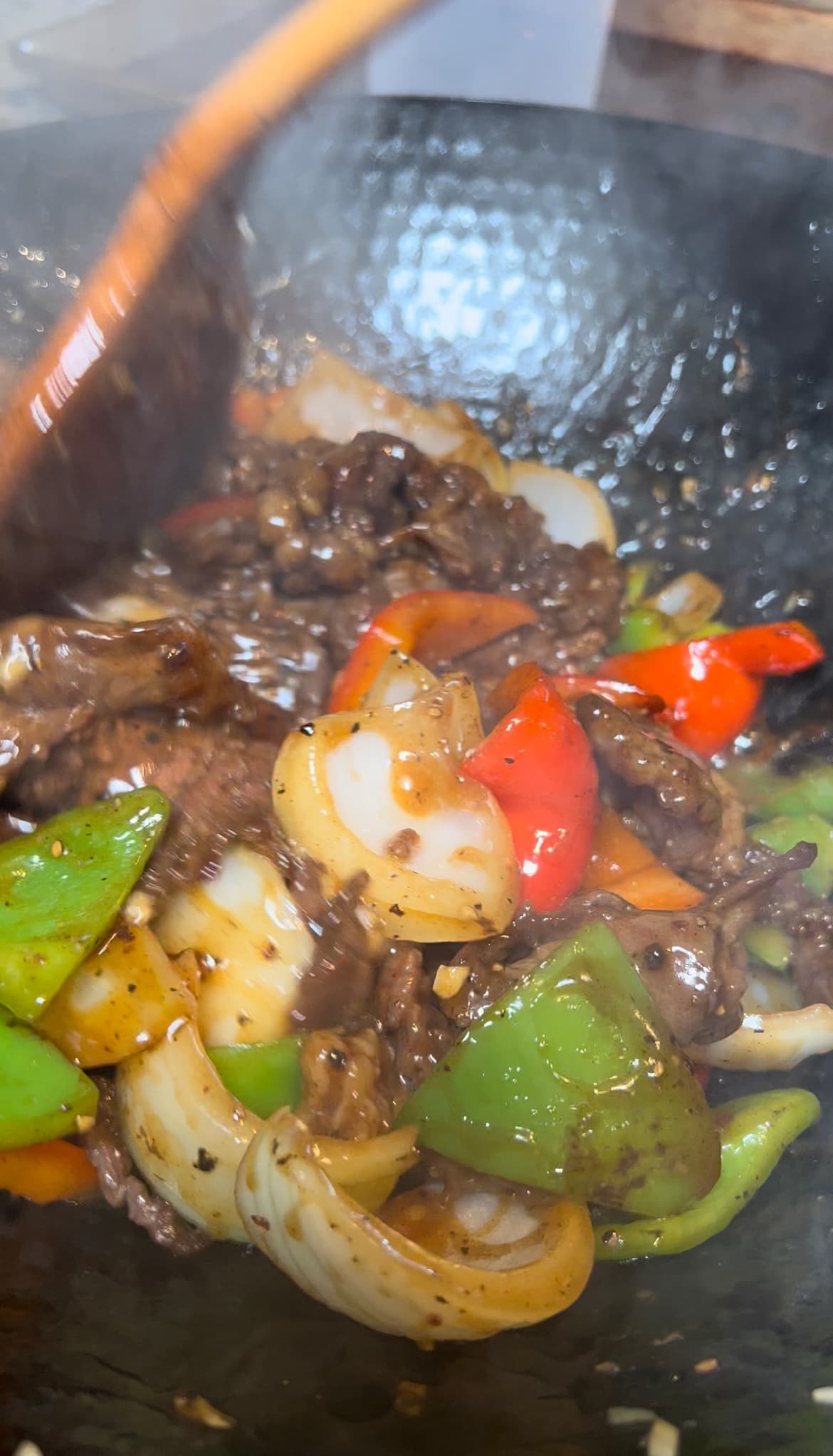Black Pepper Beef with Crisp Bell Peppers and Peppery Stir-Fry Sauce